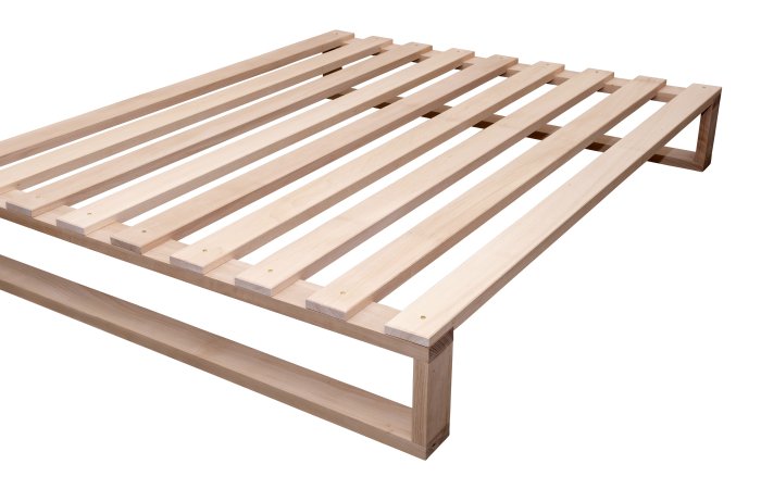 Lit en bois polarisé